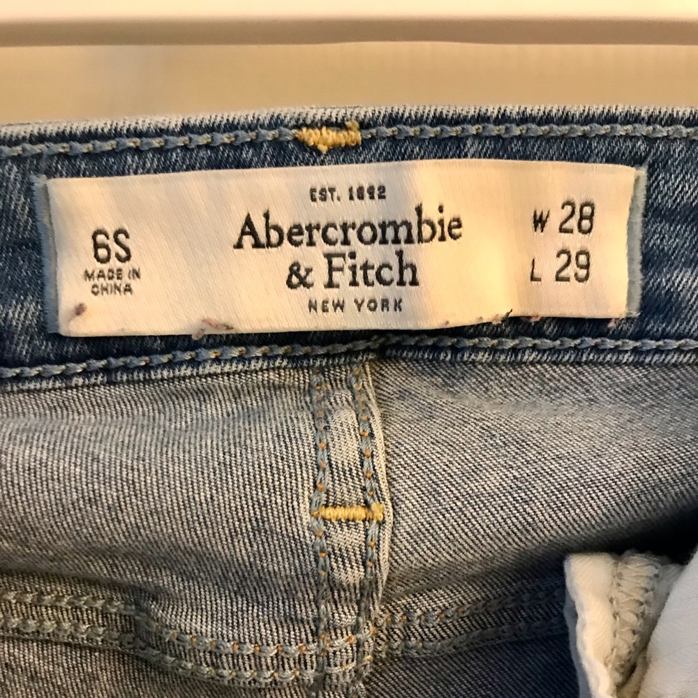 Abercrombie & Fitch Skinny Jeans Size 6S 28/29 Excellent Condition